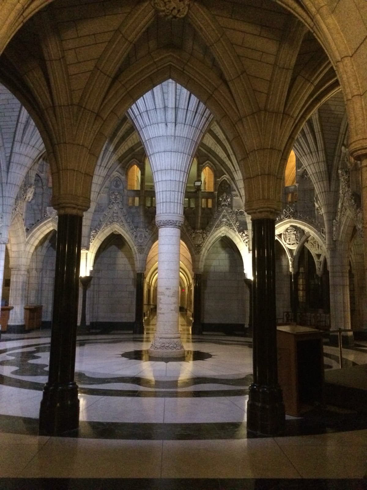 Confederation Column — view 2